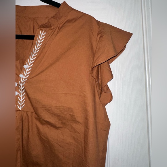 SHEIN EMBROIDERED NECK BLOUSE - Picture 3 of 7